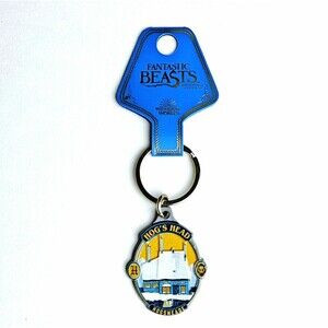 Wizarding World Harry Potter Keychain Fantastic Beasts Hog's Head Hogsmeade NEW!